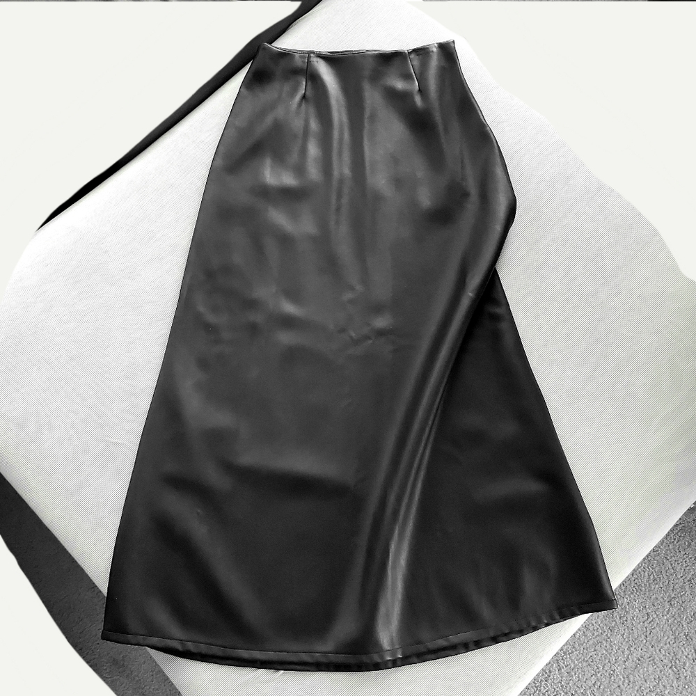 Long black faux leather maxi skirt